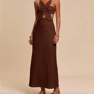 Elegant Brown Maxi Dress
